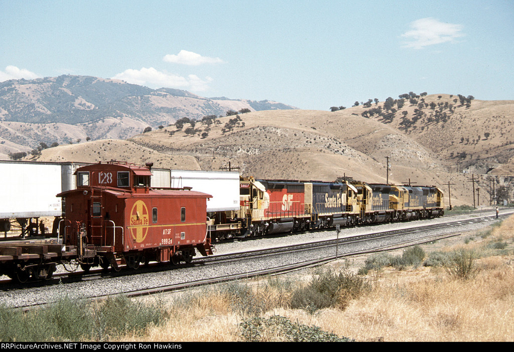 ATSF 8145 and ATSF 999128